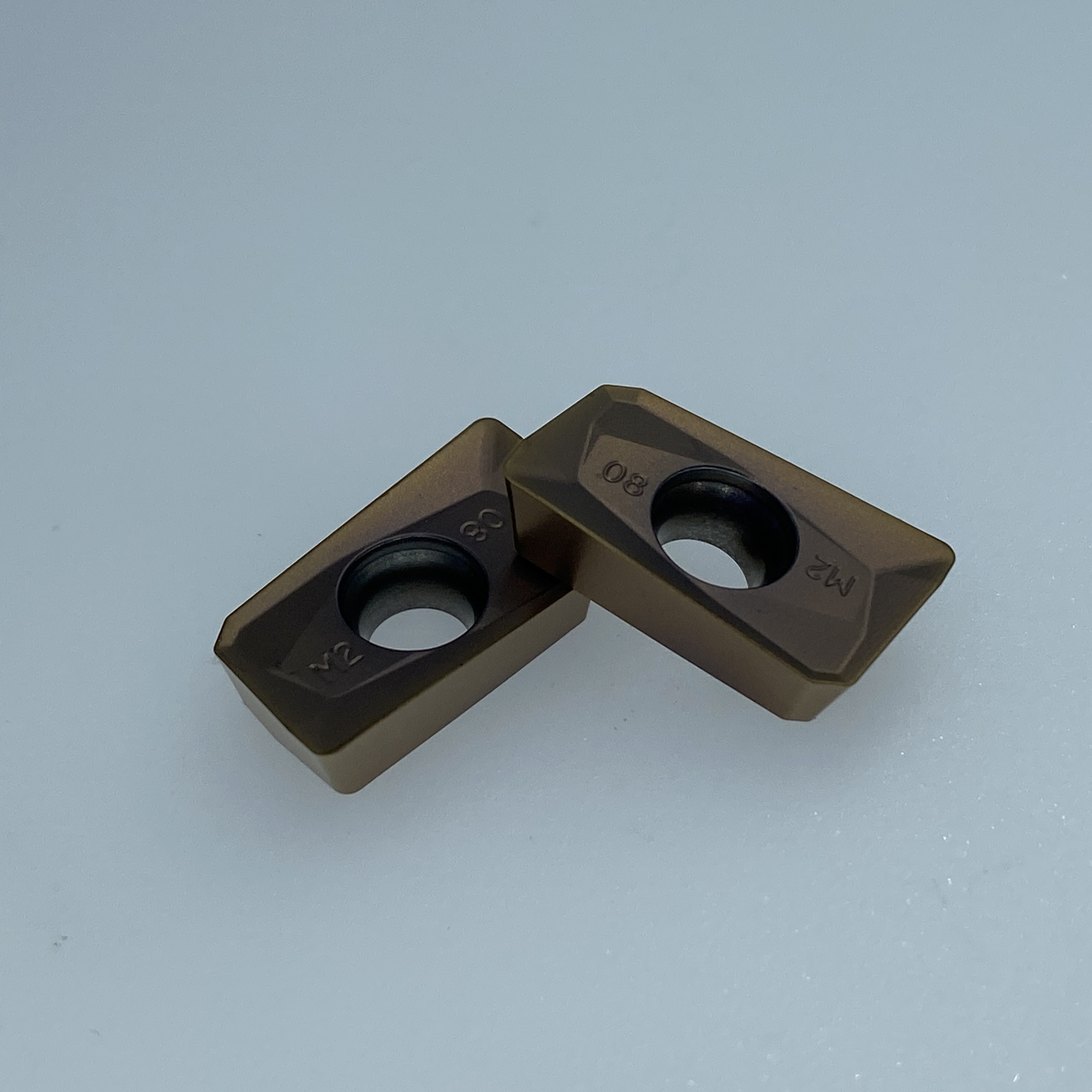 APMT1601PDER-M2 P1030
